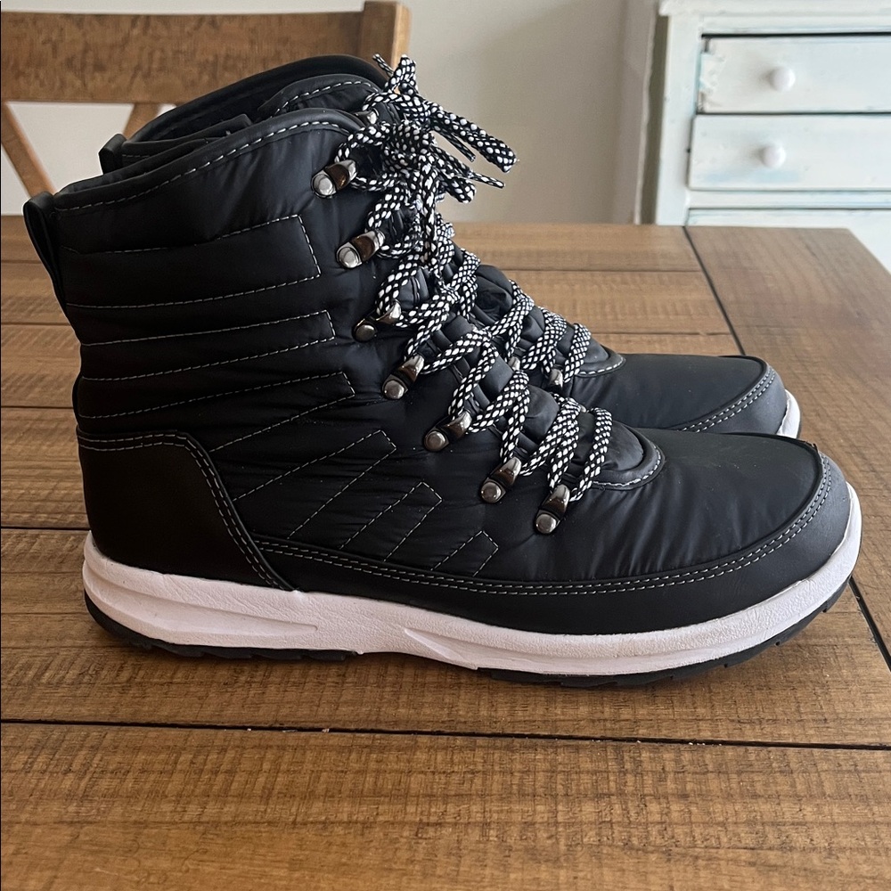 Women's Alexa Weatherproof sneaker boot size 10 - Picture 2 of 11